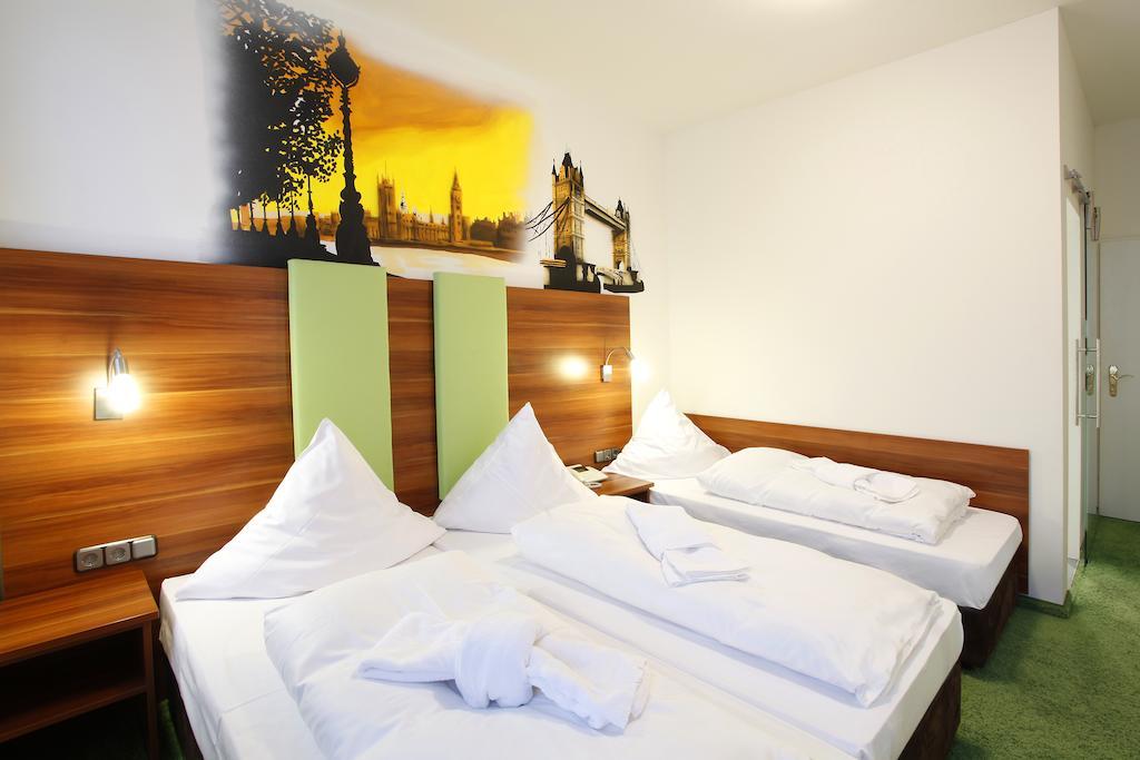 Warsteinerhof By Centro Comfort Cologne Room photo